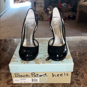 Jessica Simpson Glossy Black Heels